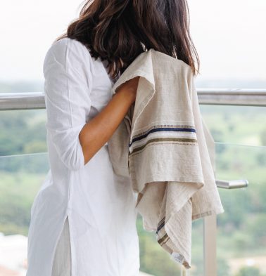Thorth | Premium Cotton Bath Towel | Beige / Green