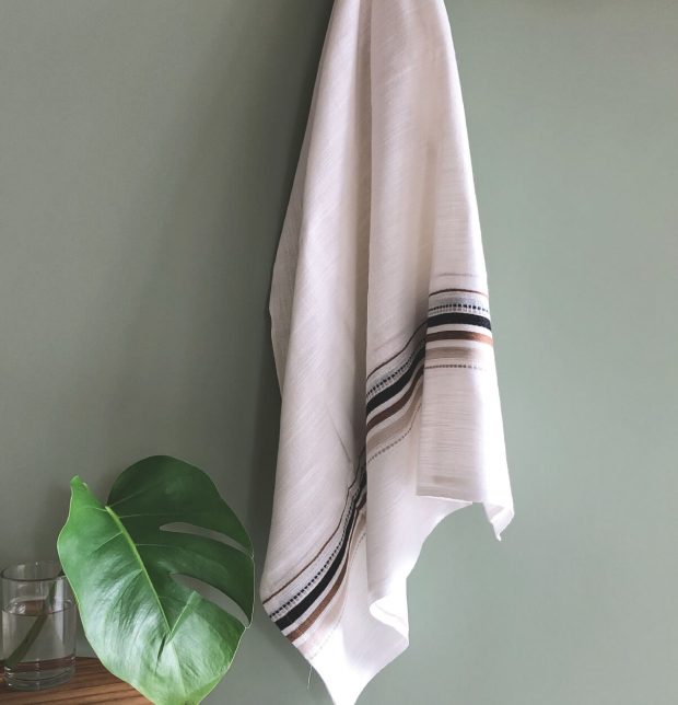 White & Blue Thorth | Premium Cotton Bath Towel | Combo of 3