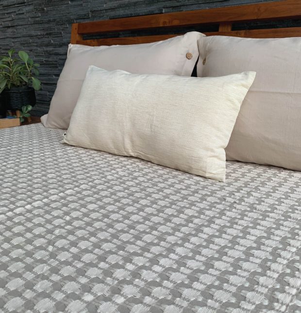 Handwoven Dobby Cotton Bed Cover Beige/White