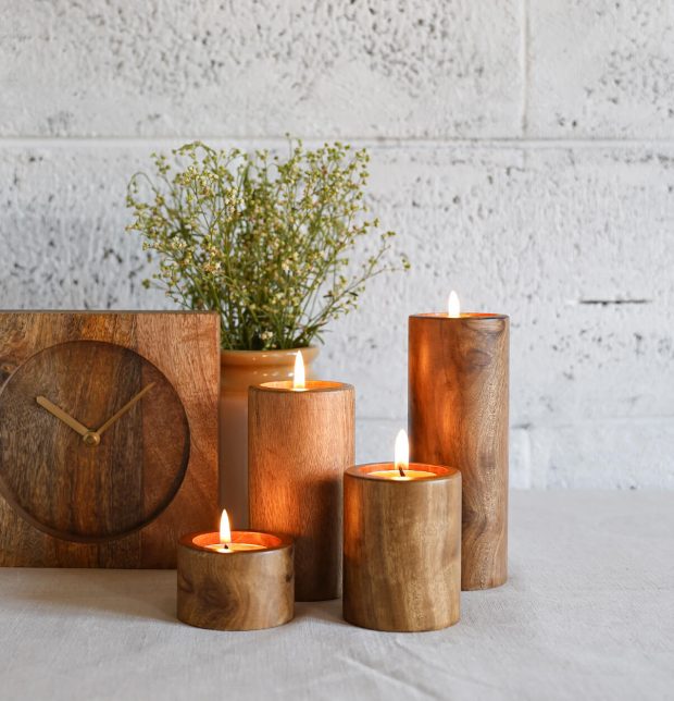 Handcrafted Wooden Round Tea Light Candle Holder - Set of 4