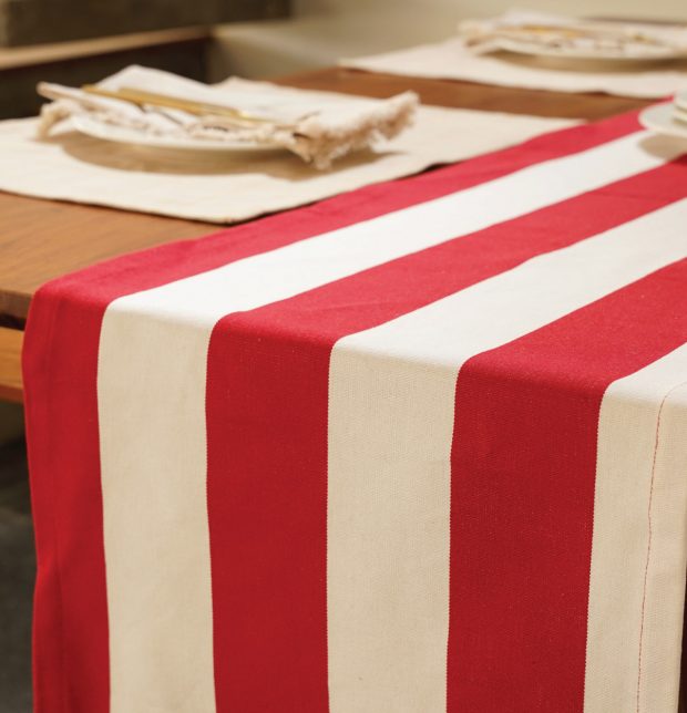 Table Runner Cabana Red Stripes & Solid Grey Napkins Combo
