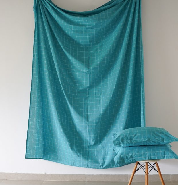 Lagom Chequered Bedsheet fabric Teal Blue/White