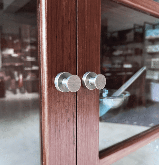 Solid Wooden Shelf - Large | Mahogany Wood
