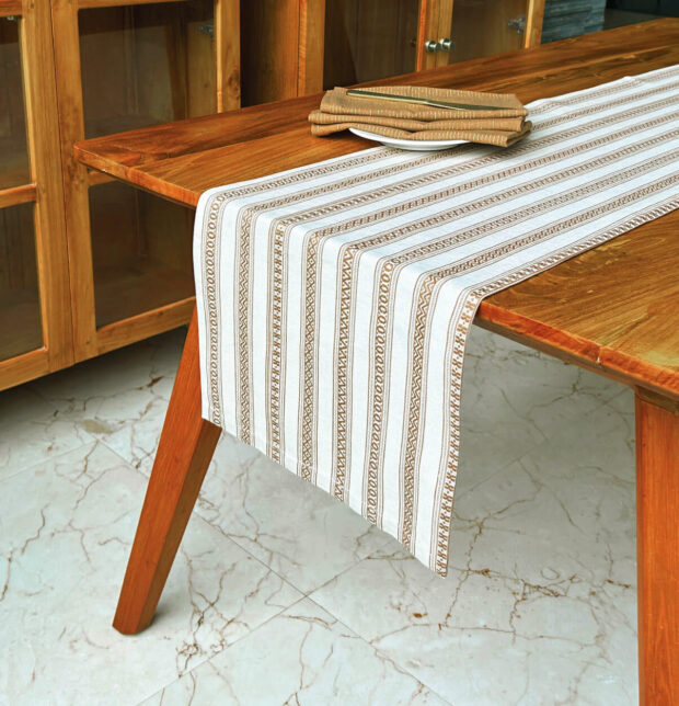 Vintage Weave Cotton Table Runner Beige/Brown