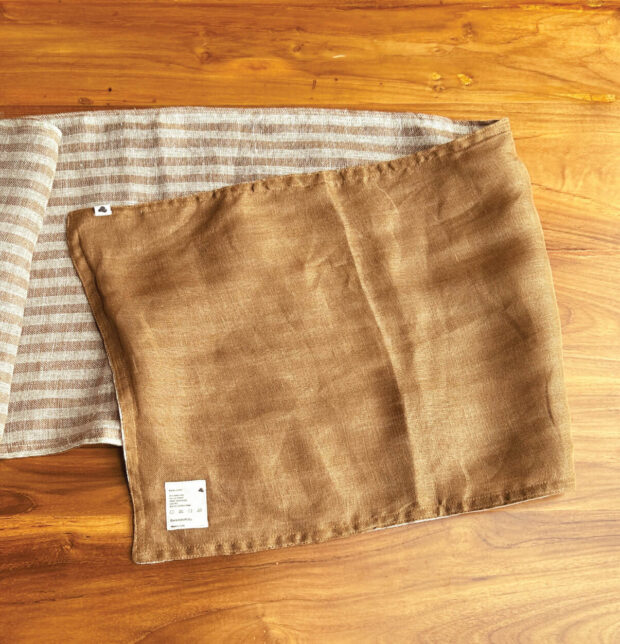 Twin Stripes Orange Linen Table Runner & Brown Napkins Combo