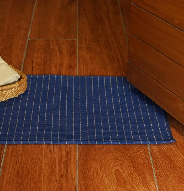 Handwoven Cotton Floor mat Classic Blue