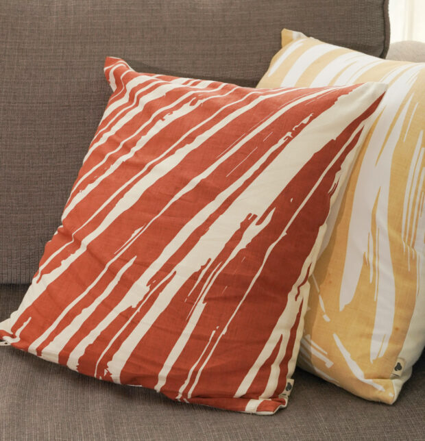 Diagonal Stroke Printed Cotton Cushion Cover 16